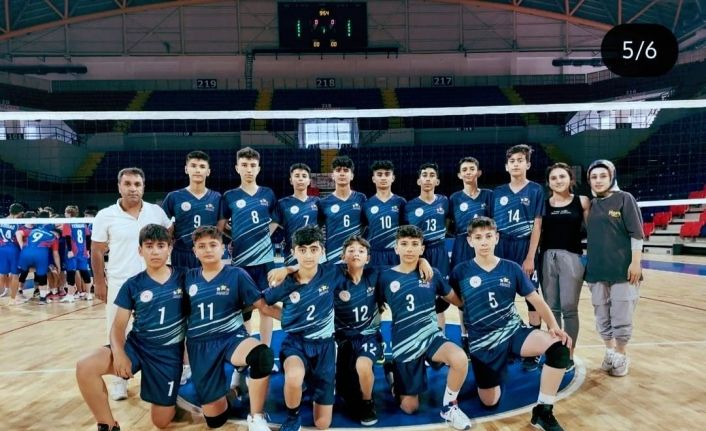 Voleybolda Aşkale başarısı