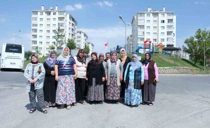 Yerel yönetimlerin ’dışladığı’ TOKİ bölgesindeki vatandaşlardan tepki