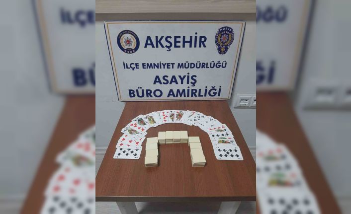 Akşehir’de kahvehane sahibi ve kumar oynayanlara ceza