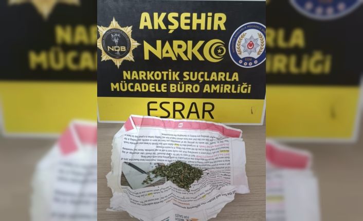 Akşehir’de uyuşturucu kullanmak isteyenlere polis baskını