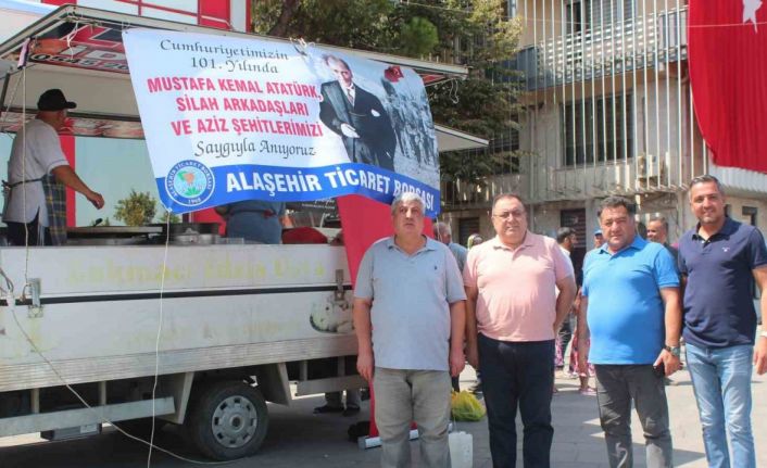 Alaşehir Borsası şehitler için lokma döktürttü