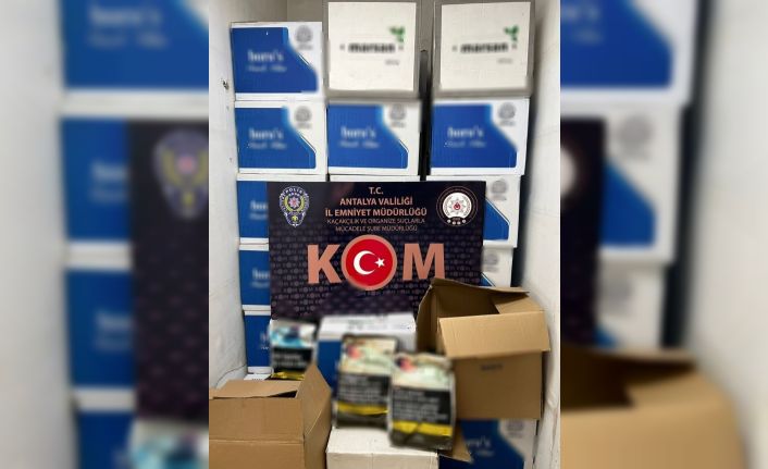 Antalya’da 725 bin adet kaçak makaron ele geçirildi: 5 gözaltı