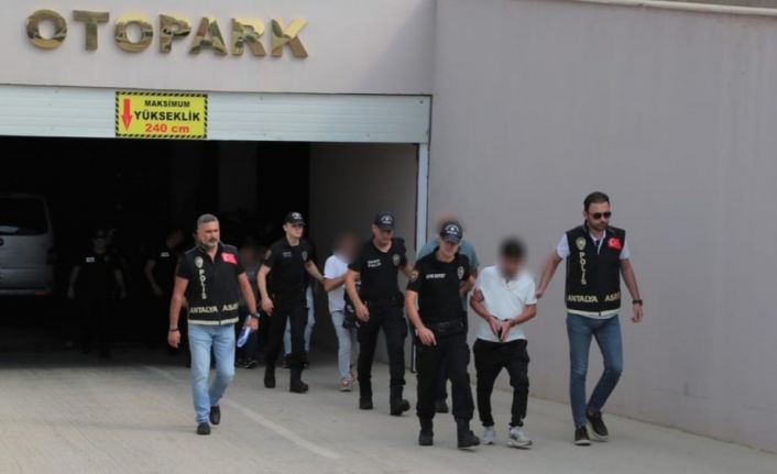 Antalya’da aranan 45 kişi yakalandı