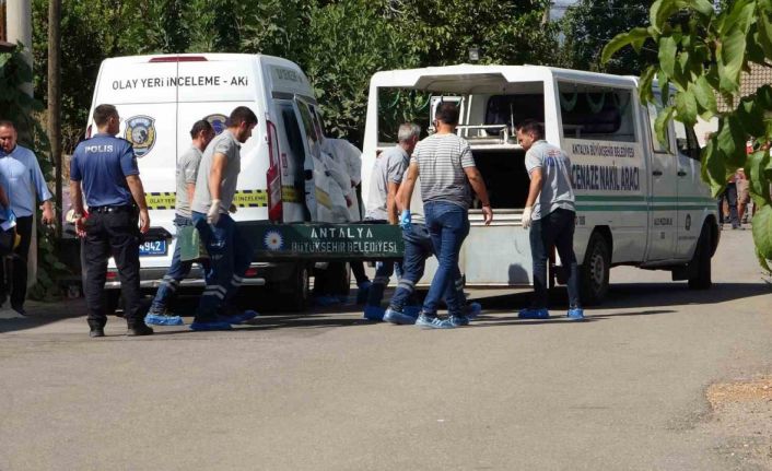 Antalya’da eşini av tüfeğiyle öldüren koca tutuklandı