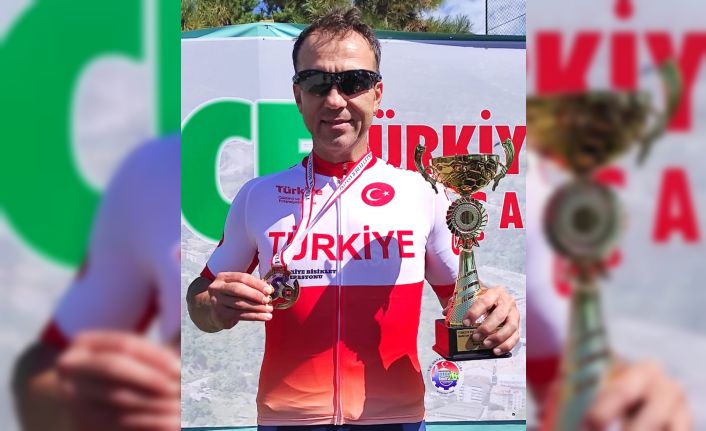 Antalyasporlu Turgay Germen Türkiye şampiyonu oldu