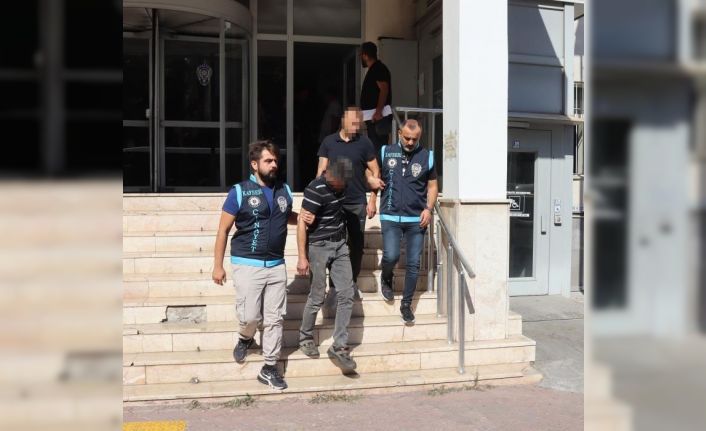 Aranan şahıslara 93 polis ile eş zamanlı operasyon: 20 gözaltı