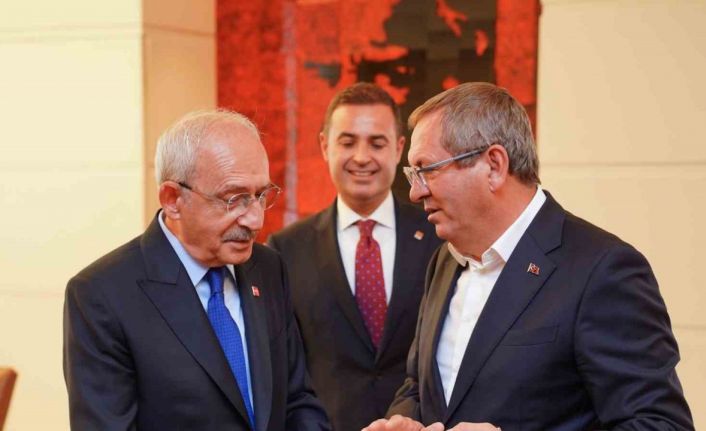 Ayvalık Belediye Başkanı’ndan CHP Lideri Kılıçdaroğlu’na sürpriz