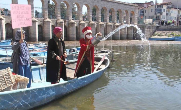 Beyşehir’de göl için kadınlar dayanışması