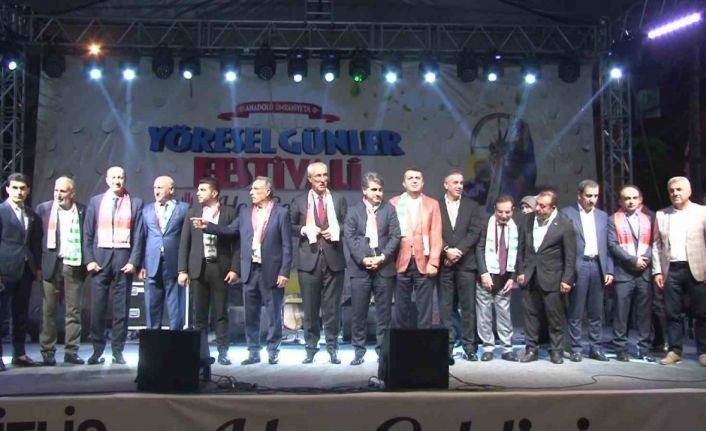 Bingöllüler ve Bitlisliler Ümraniye’deki ’Yöresel Günler Festivali’nde buluştu