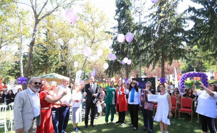 Bölgenin en modern Alzheimer merkezinde farkındalık etkinliği