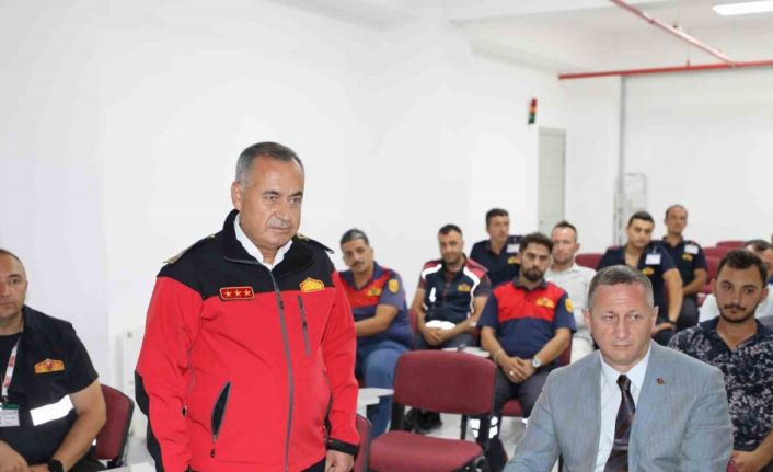 Bolu Belediyesi İtfaiyesi’nden ilçe ve belde itfaiye erlerine eğitim desteği