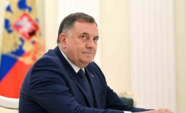 Bosnalı Sırp lider Dodik aleyhindeki iddianame onaylandı