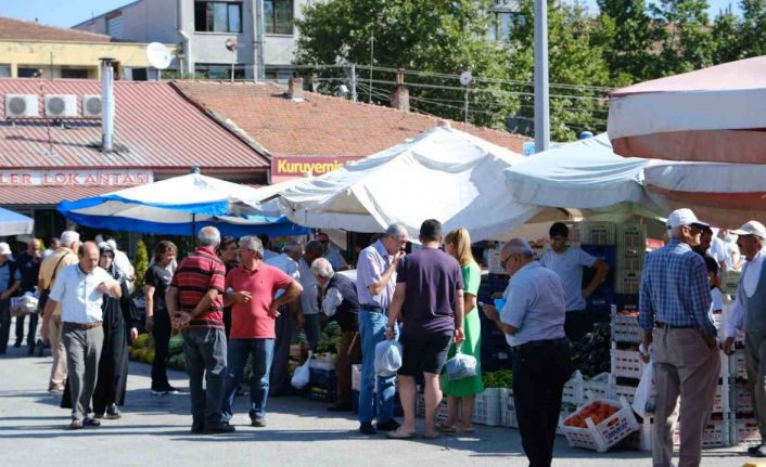 Buğday Meydanında hafta başı yoğunluğu