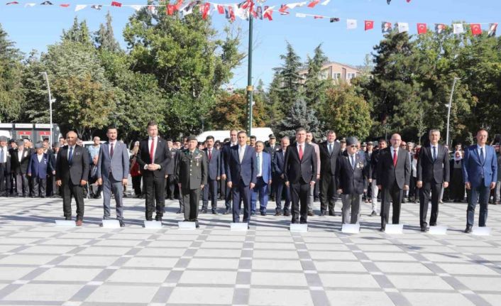 Burdur Gaziler Derneği Başkanı Okyar: "Bölüşürsek tokuz, bölünürsek yok oluruz”