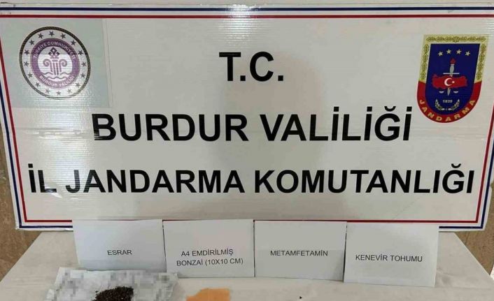 Burdur’da jandarmanın uyuşturucu operasyonlarında 3 şahıs tutuklandı