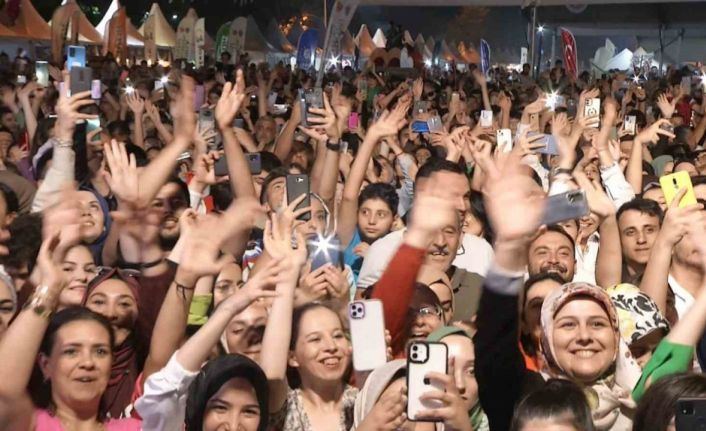 Bursa’da hem doyuran, hem coşturan festival