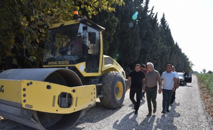 Büyükşehirden Saruhanlı’ya bitüm desteği