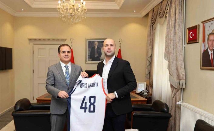 Çağdaş Bodrumspor Basketbol Kulübü Başkanı Çağlar’dan Vali Akbıyık’a ziyaret