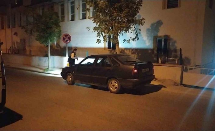 Çorum seyir halindeki otomobile mermi isabet etti