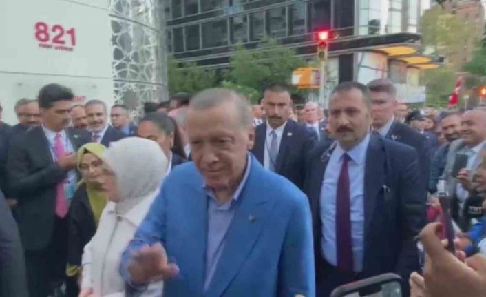 Cumhurbaşkanı Erdoğan, Türkevi’ne geldi