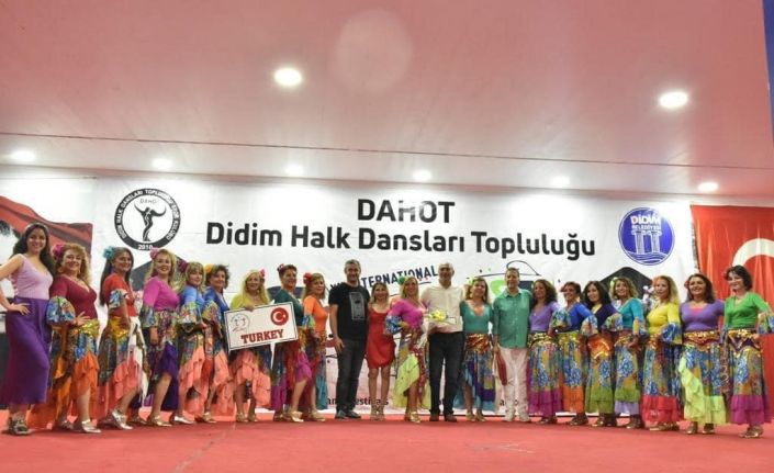 DAHOT Uluslararası Halk Dansları Gala Gecesi gerçekleştirildi