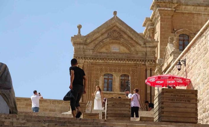 Deprem ve seçimler Mardin turizmini etkiledi