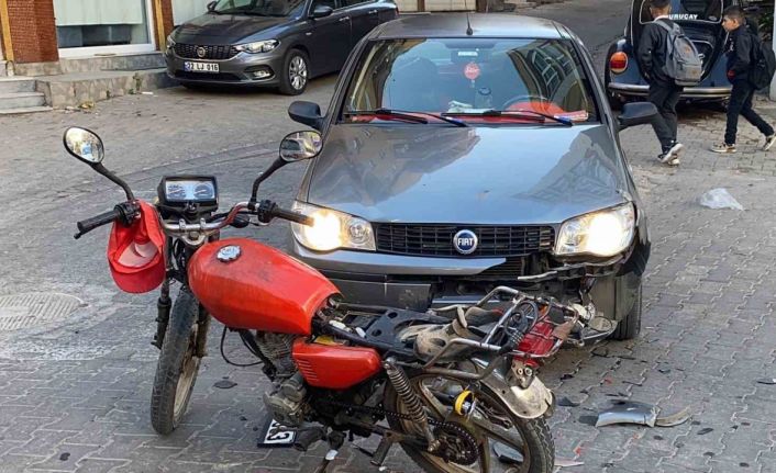 Edirne’de otomobille motosiklet çarpıştı: 1 yaralı