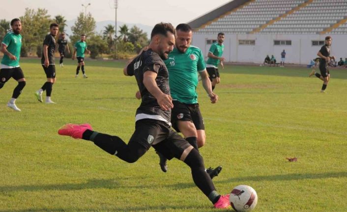 Efeler, son hazırlık maçından galip ayrıldı