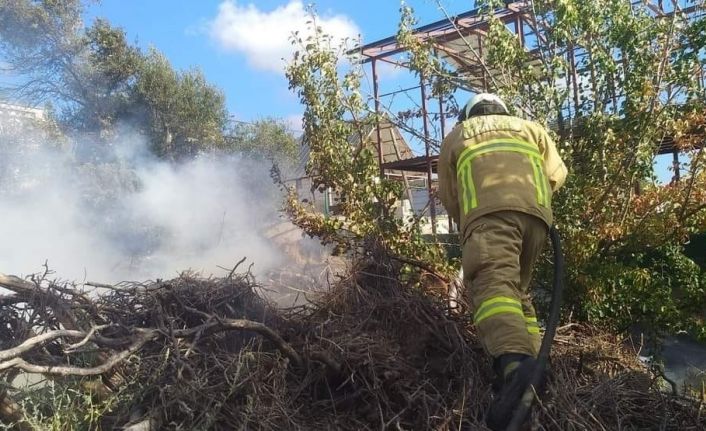 Erdek’te prefabrik villada yangın çıktı