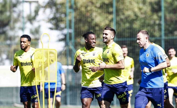 Fenerbahçe, Antalyaspor maçı hazırlıklarını sürdürdü