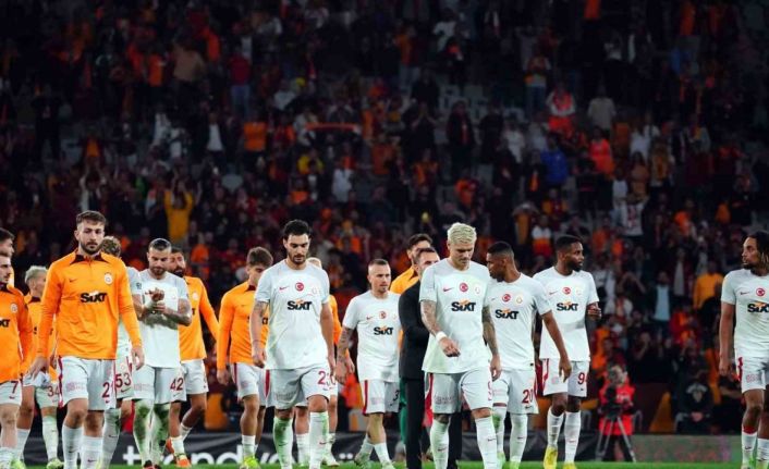 Galatasaray yenilmezlik serisini 19 maça çıkardı