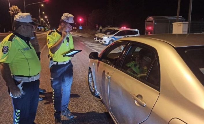 Gönen’de motosiklet ve araçlar denetlendi