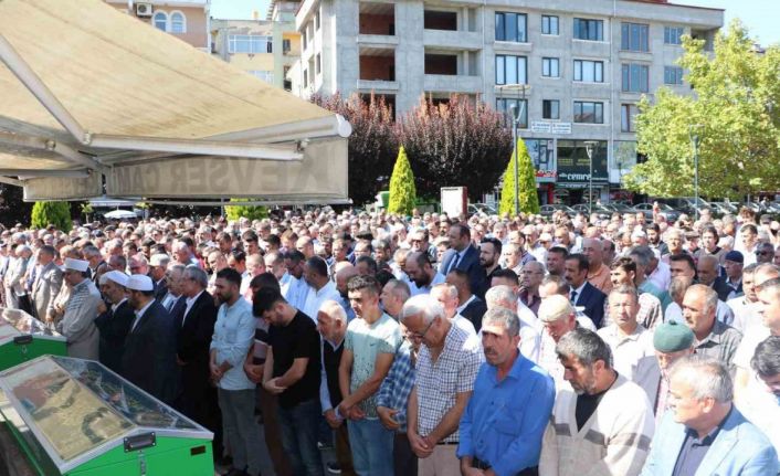 Havza Belediye Başkanı Özdemir’in kardeş acısı