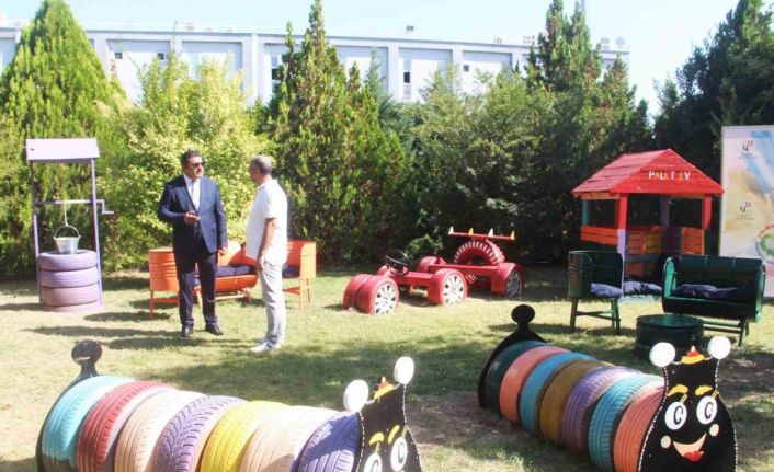 Hipodromda çocuklar için ’Geri Dönüşüm Parkı’ kuruldu