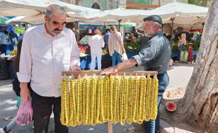 Kalp dostu alıç, tezgahlardaki yerini aldı