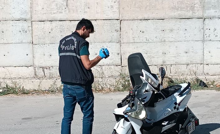 Karaman’da kamyonetle çarpışan motosikletli öğrenci ağır yaralandı