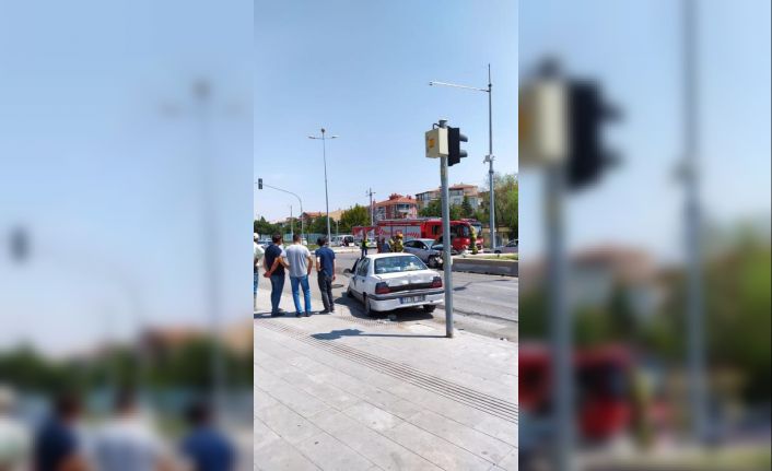 Kırıkkale’de iki otomobil çarpıştı: 2 yaralı