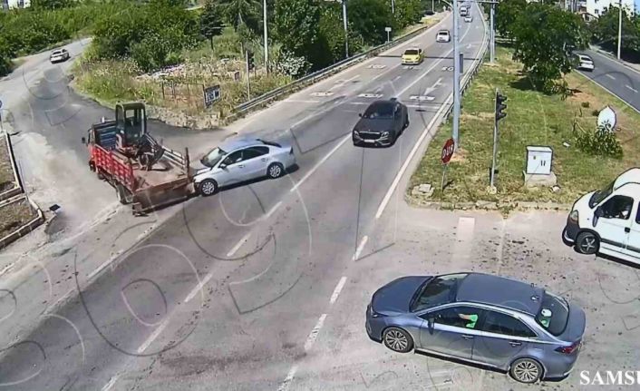 Kırmızıda geçti, kazaya neden oldu, ardına bakmadan kaçtı