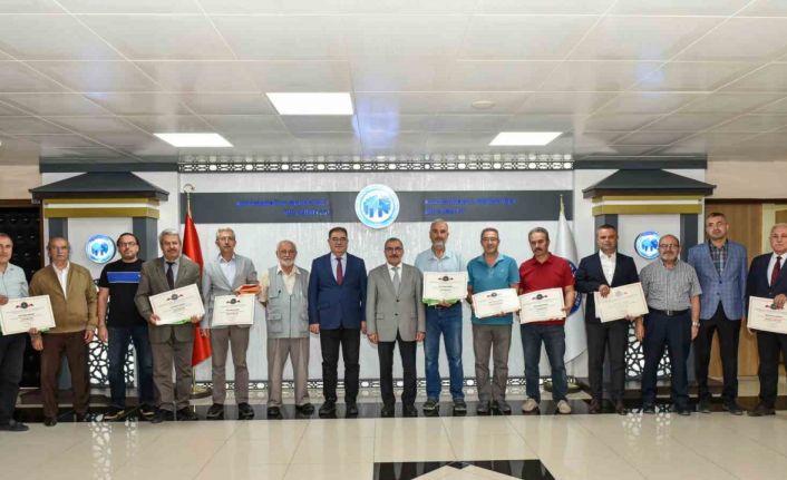 KMÜ’ye engelsiz üniversiteler ödül töreninde 7 bayrak