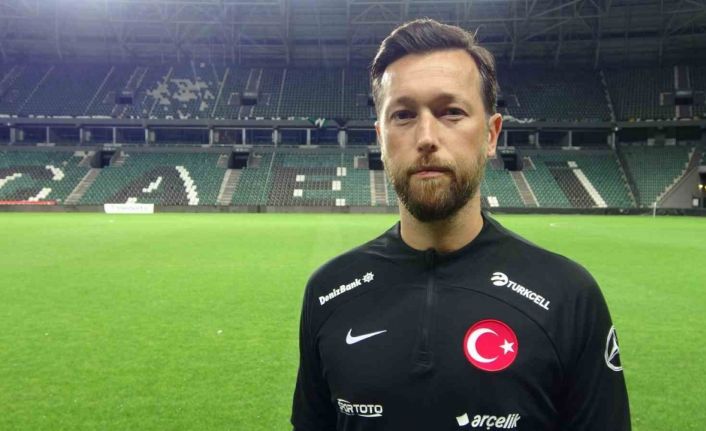 Levent Sürme: "İtalya karşısında da atak futbol oynayacağız"