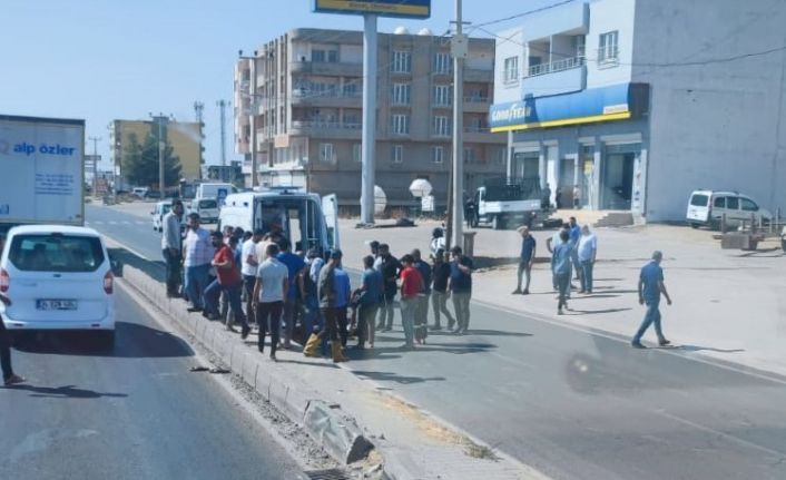 Mardin’de otomobilin çarptığı genç ağır yaralandı