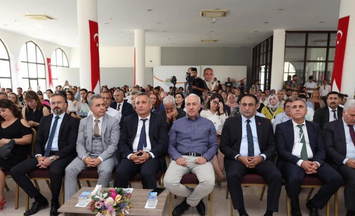 Mersin’de Aile Çalıştayı düzenlendi