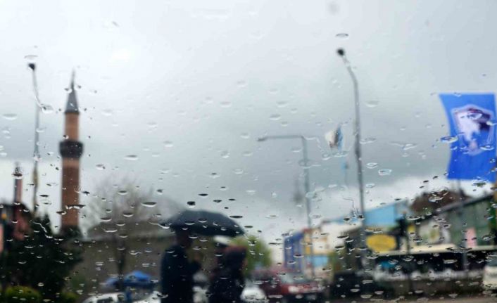 Meteorolojiden kuvvetli yağış uyarısı