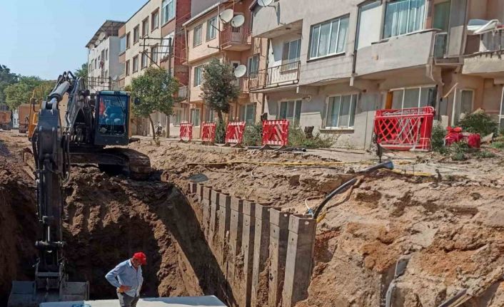 Mustafakemalpaşa’nın altyapısı sil baştan