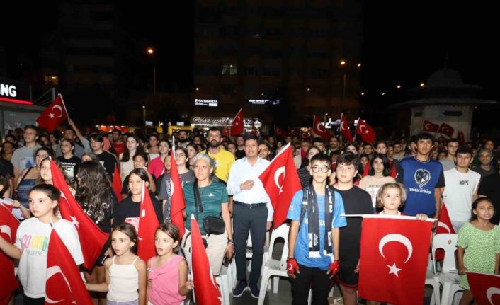 Nazilli’de şampiyonluk coşkusu meydanlara sığmadı