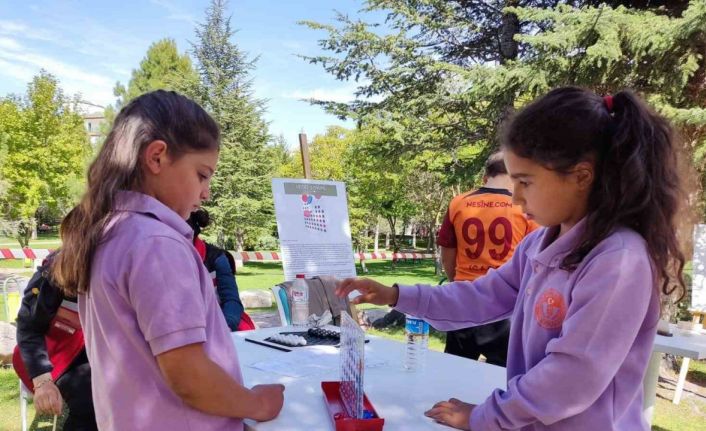 Niğde’de çocuklar zeka oyunları parkuru ile hem öğrendi hem eğlendi