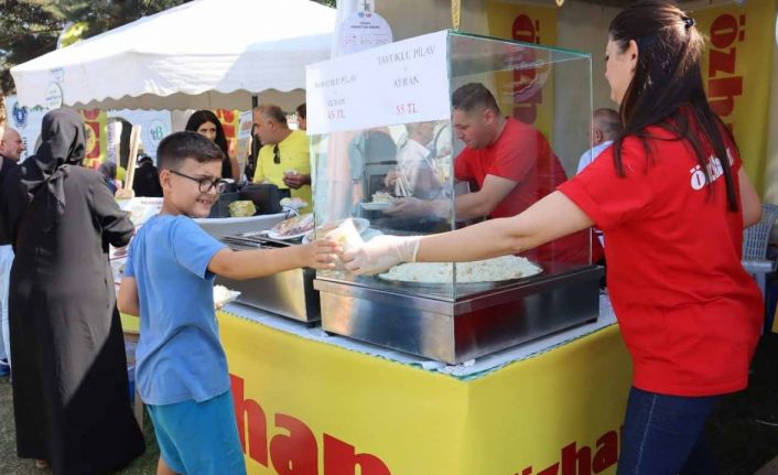 “Özhan Lezzetleri" 2. Gastronomi Festivali’nde Bursalılarla buluştu