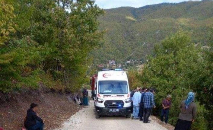 Samsun’da traktör devrildi: 2 ölü