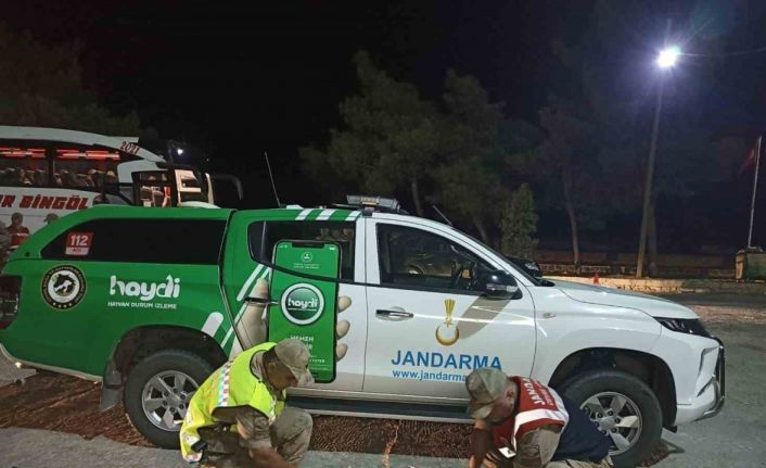 Şanlıurfa’da çuvallara sarılmış halde 4 yaralı ceylan yavrusu ele geçirildi