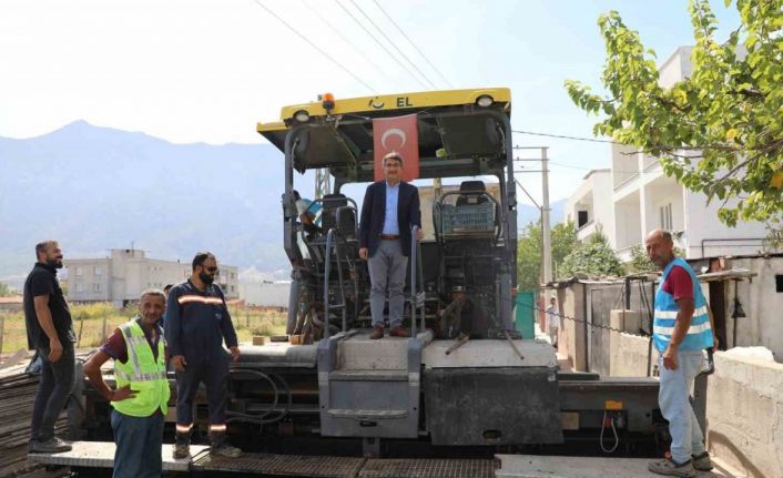 Şehzadeler Belediyesi’nden dört mahalleye 7 milyonluk hizmet